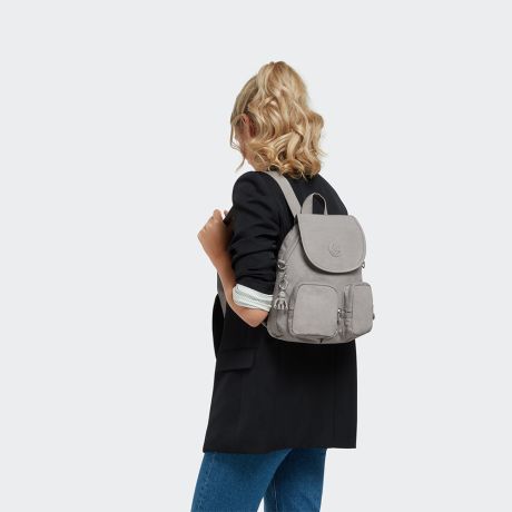 Kipling firefly up review hotsell