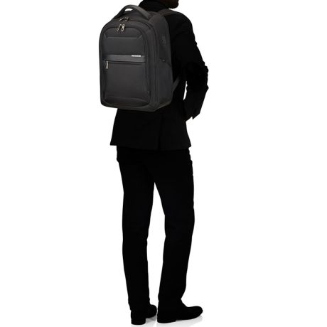 Vectura evo laptop backpack 15.6 on sale