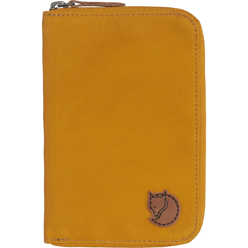 Fjllrven Passport Wallet Acorn